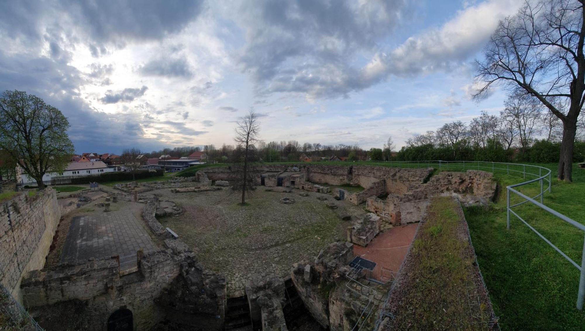 Ferienwohnungen An Der Schlossruine Herbsleben 外观 照片